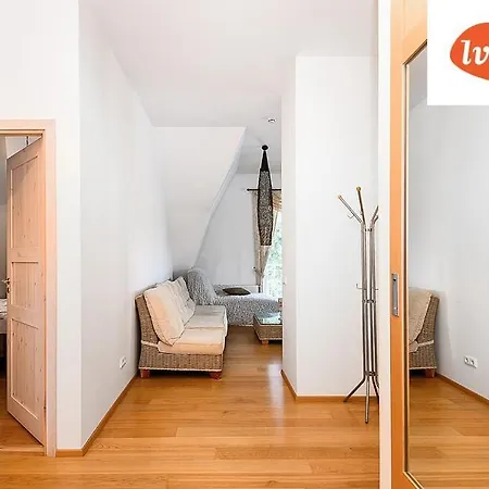 Lehe Ranna Παρνού