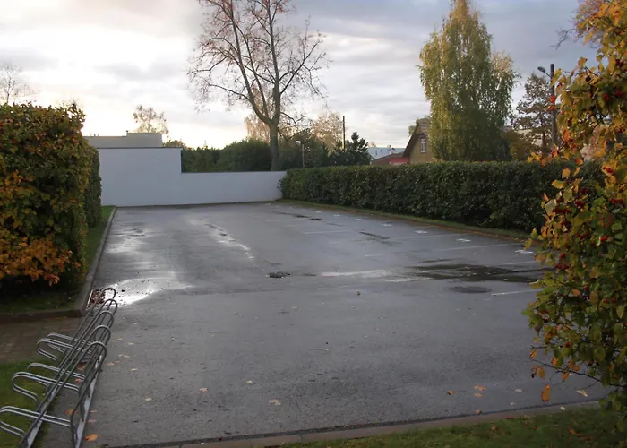 Lehe Ranna Παρνού